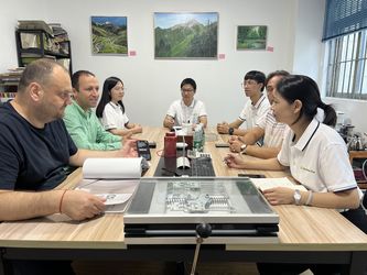 FOSHAN AE PARTITION TECHNOLOGY LIMITED COMPANY línea de producción del fabricante