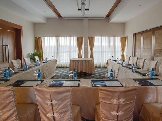 Un buen precio. Soundproofing Movable Partition Wall with 800N Sealing Power and 40N/m Magnetic Attraction for Hotels en línea