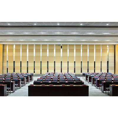 Salón de exposiciones Sistema de pared divisoria acústica alta operable sin riel de suelo