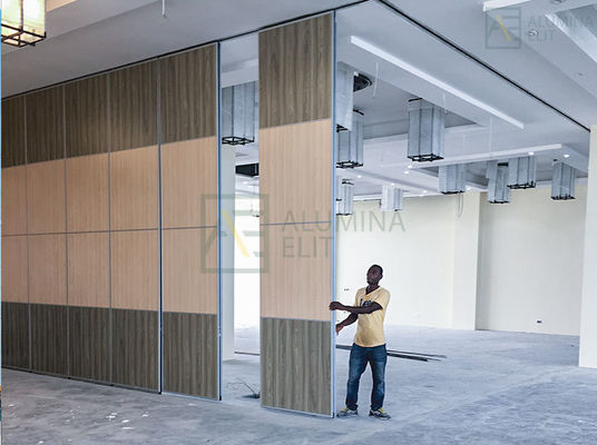 Un buen precio. Pared divisoria acústica personalizada con marco de aleación de aluminio 6061-T6 e aislamiento acústico de 52 dB en línea