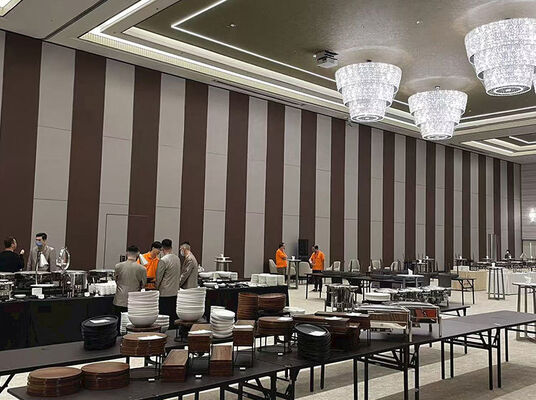 Un buen precio. Customizable Dimensions Sound Proof Partitions with 6061-T6 Profiles and Q235 Steel Frame for Superior Sound Insulation en línea